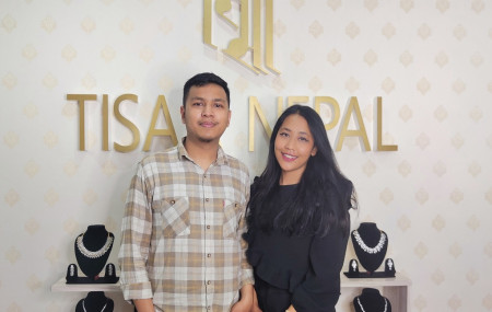 'टिसा' का सञ्चालकद्वय अनिष मानन्धर र वर्षा मानन्धर।